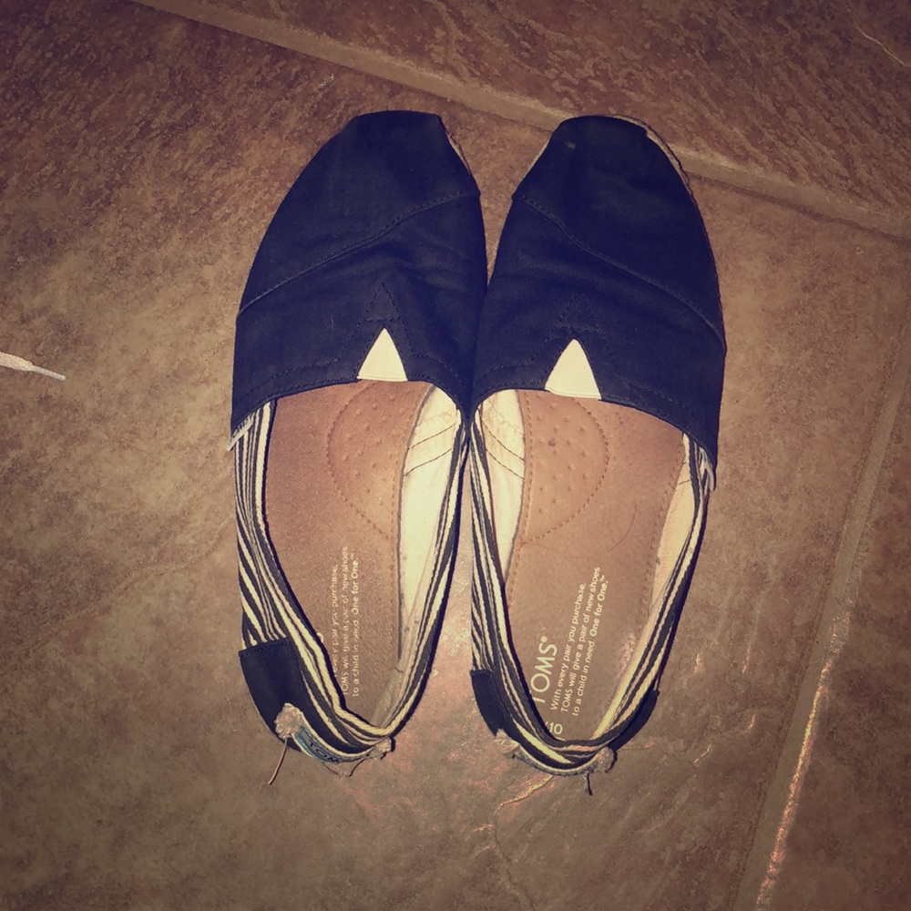 TOMS